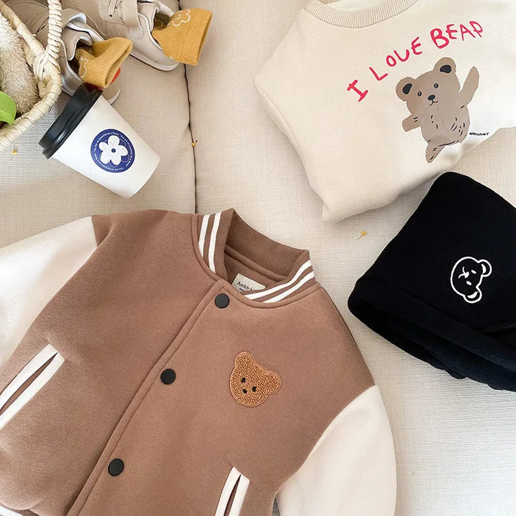 Stylish and Warm Fleece Jacket for Toddler Boys and Girls (0-3 Years).