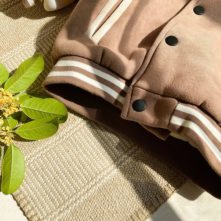 Stylish and Warm Fleece Jacket for Toddler Boys and Girls (0-3 Years).