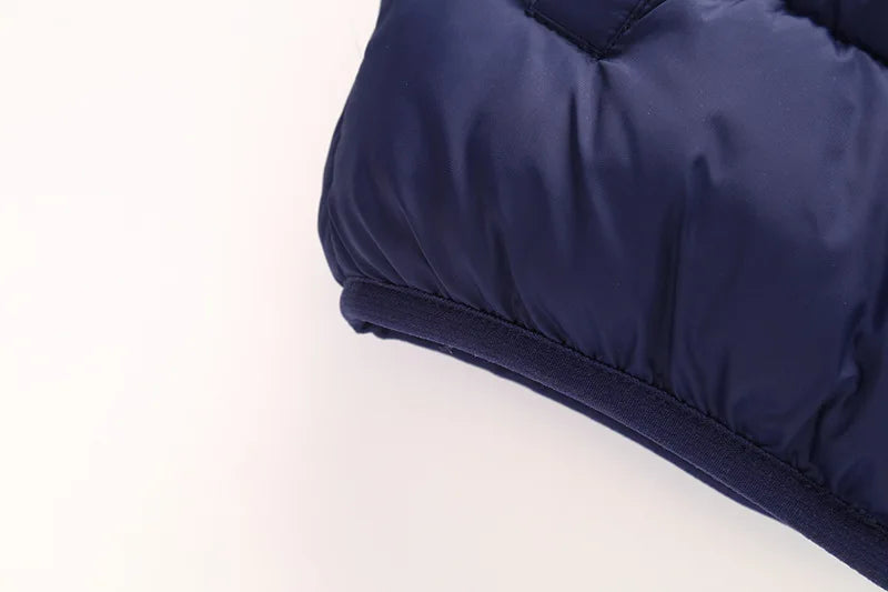 Winter Thick Jackets for Kids: Warm Plush Coats with Fur Hood for Boys and Girls (1-6 Years).