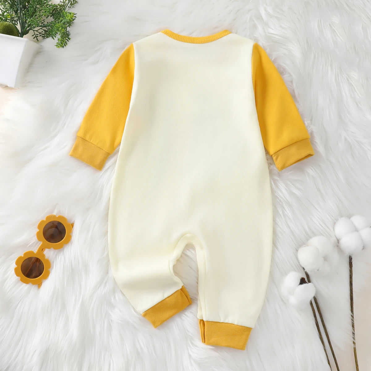 100% Cotton Baby Jumpsuit – Adorable Animal Print Newborn Crawling Suit (0-18 Months)