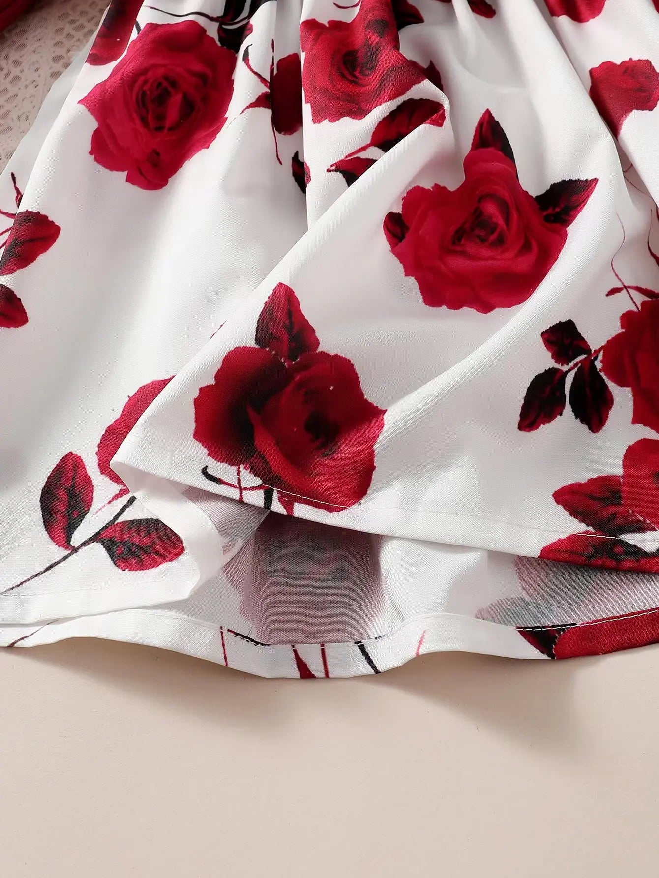 Girls' Red Long-Sleeve Flower Dress – Perfect for New Year, Birthday, Wedding Party and Special Occasions (1-7 Years)