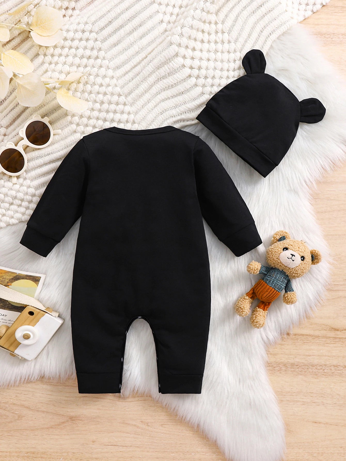 Newborn Baby Boys Romper with Hat ‘’Born to be COOL‘’ Cartoon Bear Print Long Sleeve