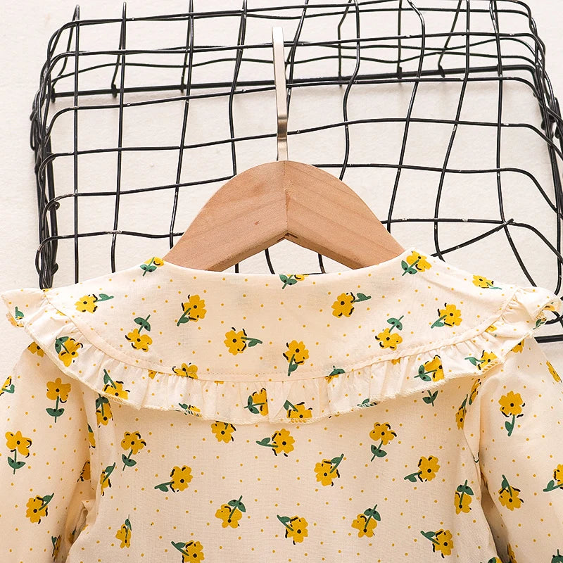 Adorable Autumn Newborn Girls' Long Sleeve Dress – Cartoon Fragmented Flower Lapel Baby Princess Dress with Cute Strap (9M-3Years)