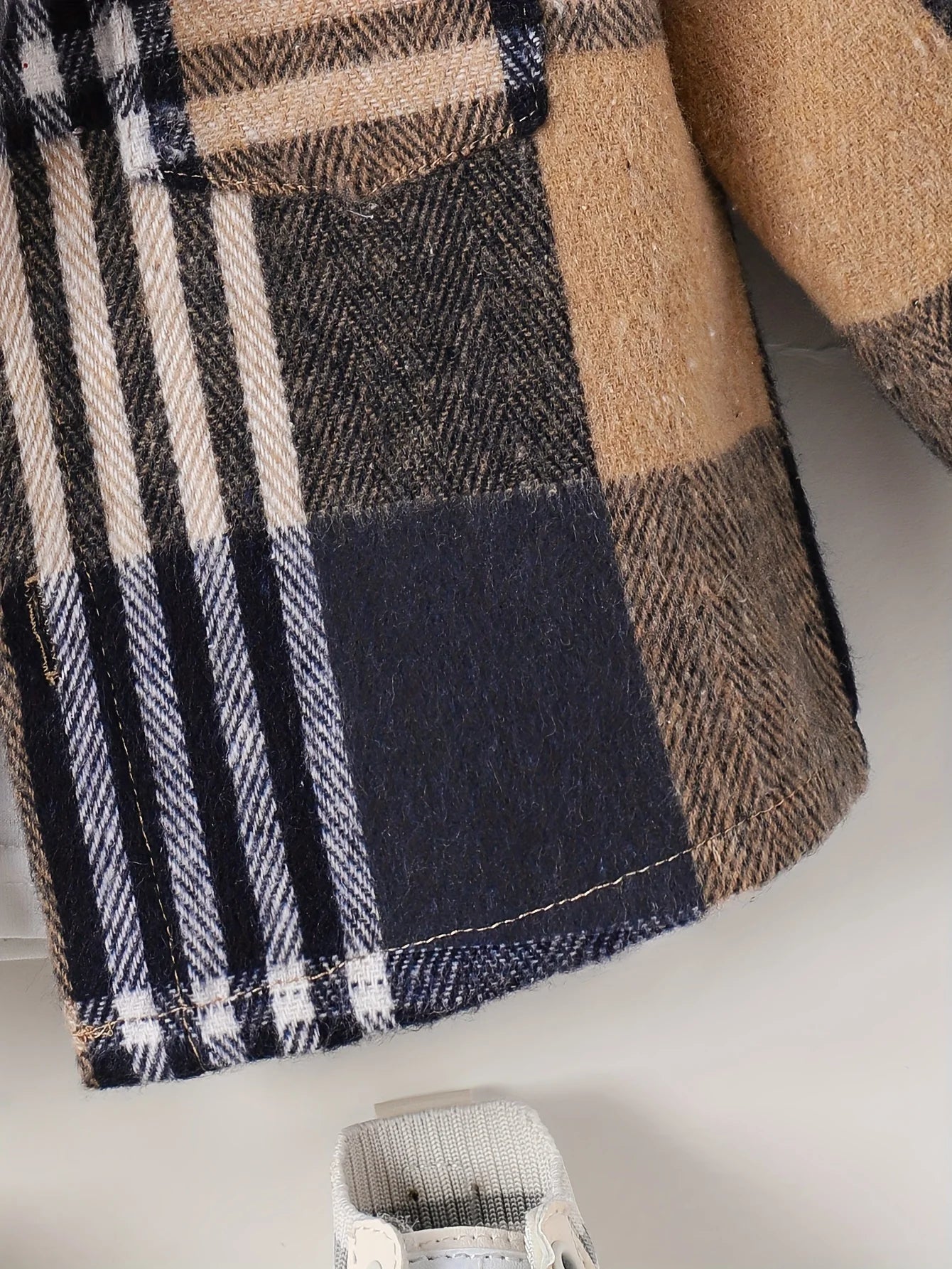 Autumn and Winter Plaid Jacket for Baby Boys: English-Style Hooded Coat with Pockets(6M-3 Years)