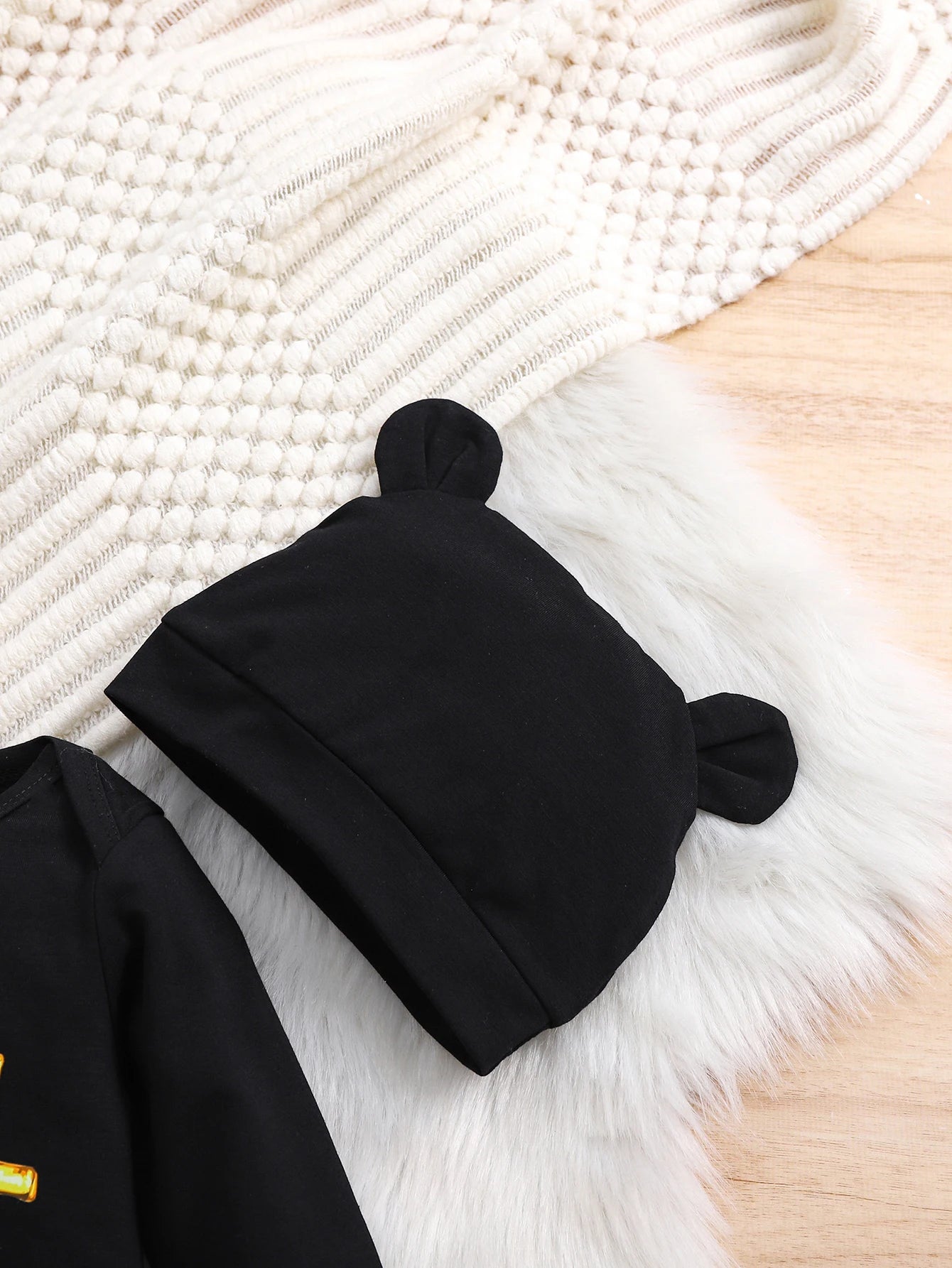 Newborn Baby Boys Romper with Hat ‘’Born to be COOL‘’ Cartoon Bear Print Long Sleeve