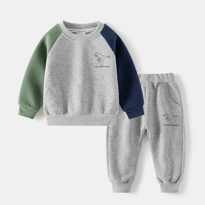 Boys' Two-Piece Tracksuit – Color Patchwork Kids Casual Outfit Set with Tops & Pants (2Years-8Years).