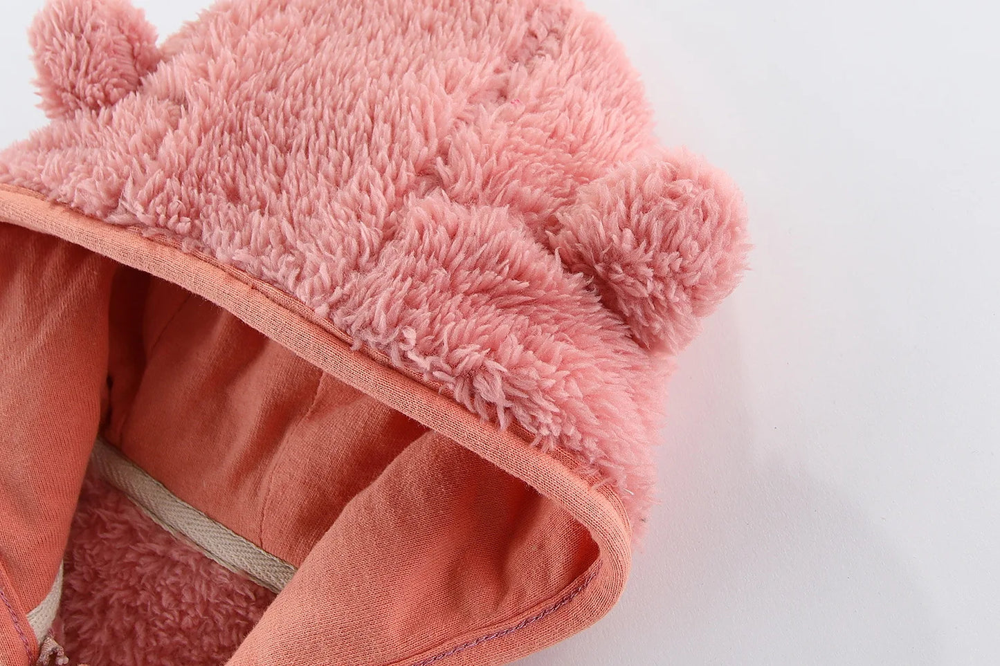 Adorable Spring and Autumn Fleece Coat for Children aged 0-3 years. Featuring cute bear ears and long sleeves.