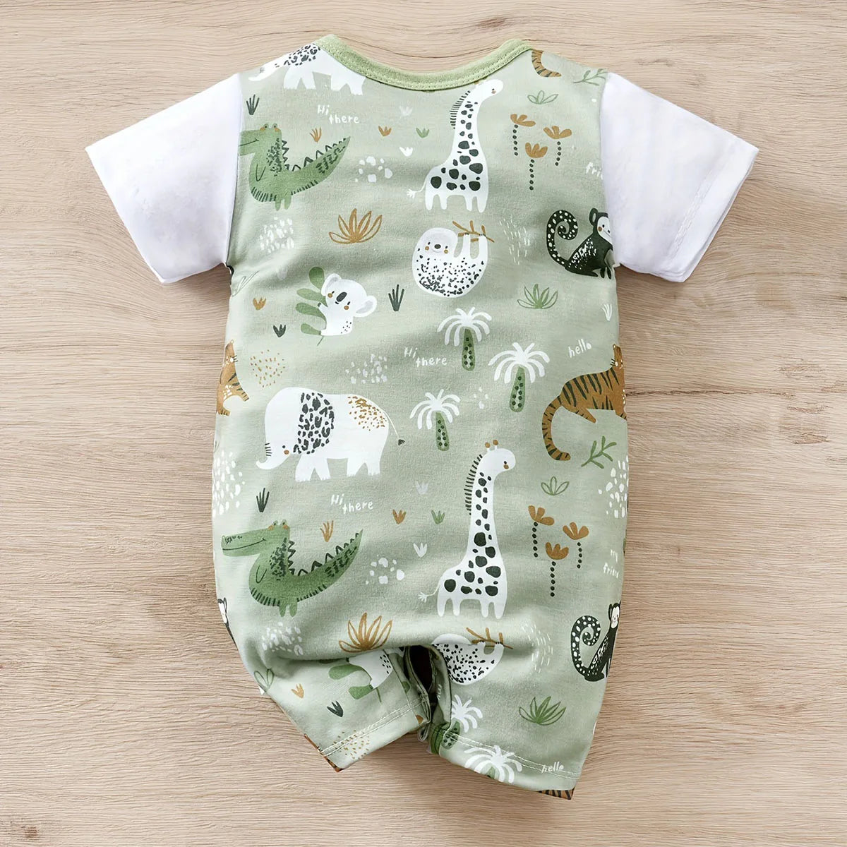 Adorable Infant Zoo Animal Print Romper – Faux Two-Piece Short Sleeve Bodysuit for Newborn Baby Boys (0-18Months).