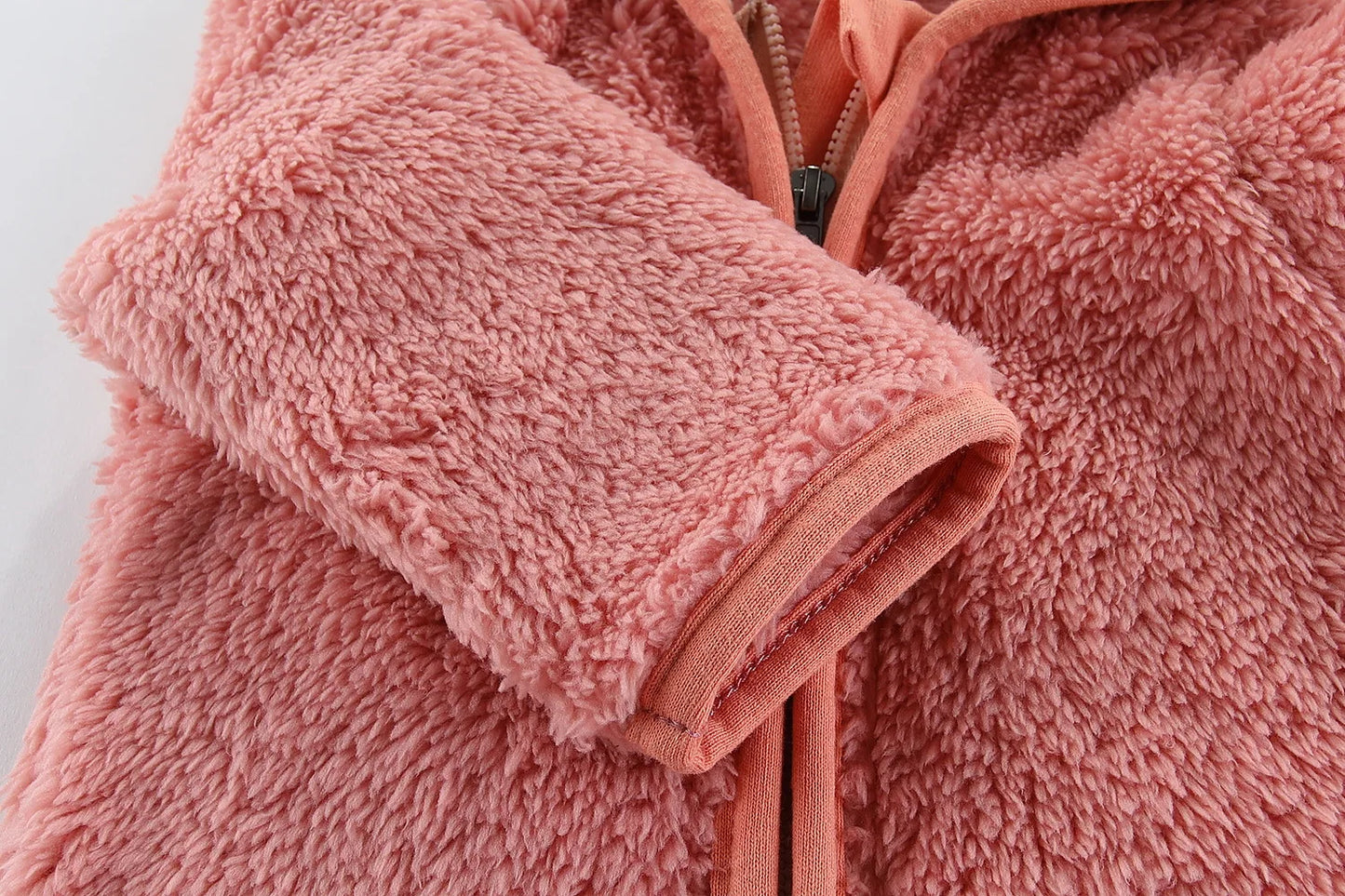 Adorable Spring and Autumn Fleece Coat for Children aged 0-3 years. Featuring cute bear ears and long sleeves.