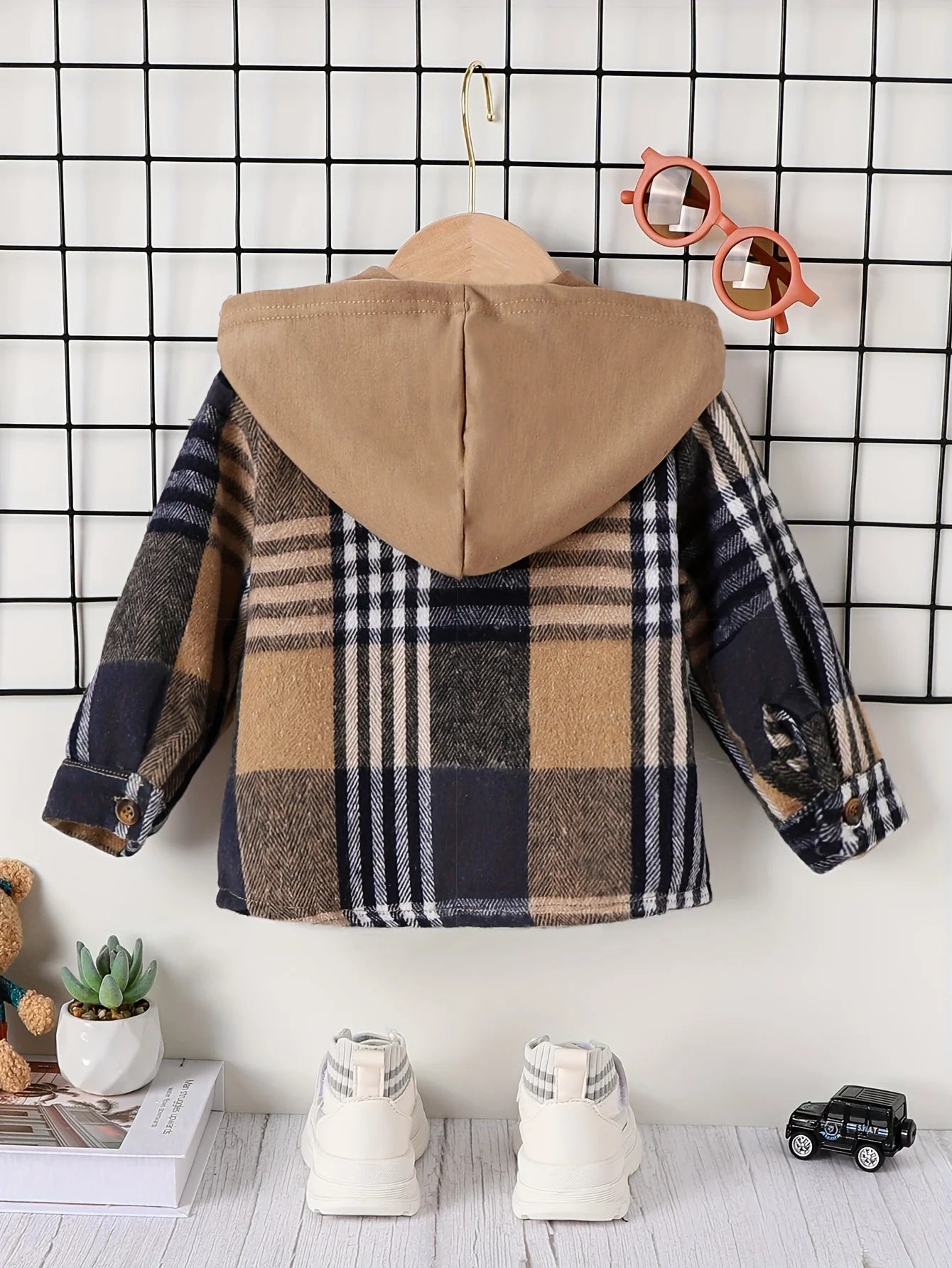 Autumn and Winter Plaid Jacket for Baby Boys: English-Style Hooded Coat with Pockets(6M-3 Years)